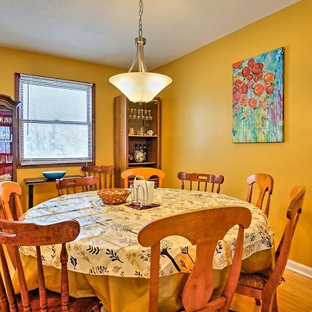 Wooded Twin Lakes Retreat 13 Mi To Lake Michigan! Exterior foto